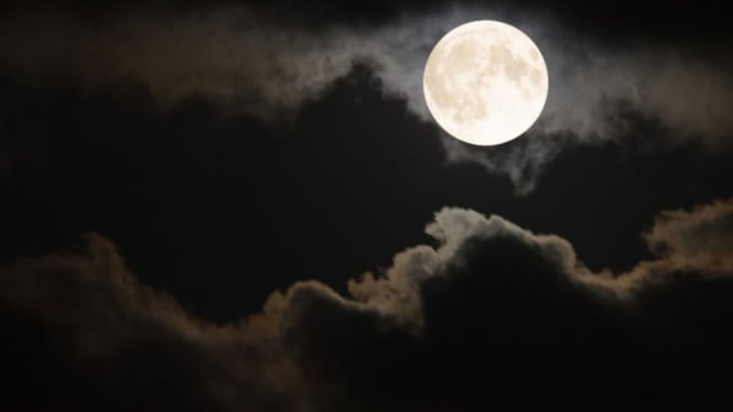 bulan-purnama-terendah-dan-terjauh-akan-muncul,-siap-siap-tercengang