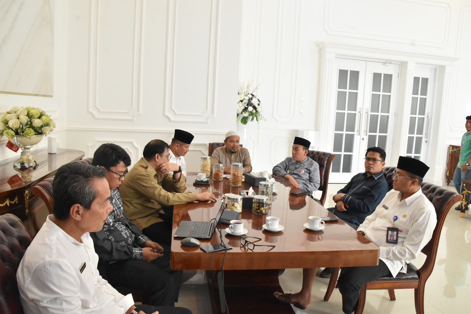 pemko-padang-gunakan-aplikasi-digital-pantau-aktivitas-siswa-sd-dan-smp-di-sekolah