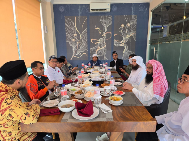 pimpinan-unp-dialog-strategis-dengan-atase-agama-kedutaan-arab-saudi