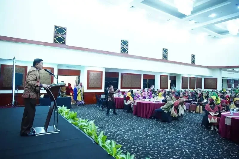 bundo-kanduang-se-jabodetabek-gelar-seminar-tentang-adat-dan-budaya-minangkabau