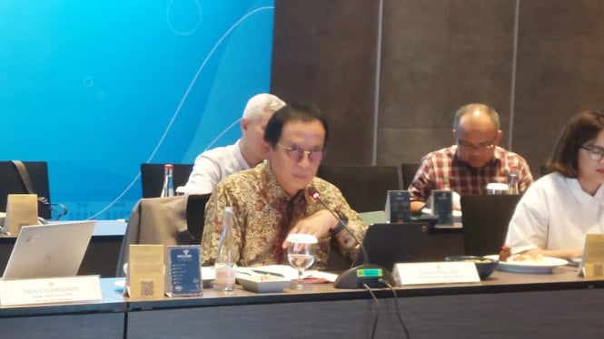 kredit-bank-bumn-ke-kopdes-merah-putih-dijamin-dana-desa,-ojk-pede-tak-ganggu-kinerja-npl