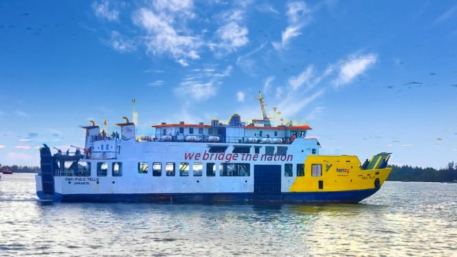 asdp-perkuat-layanan-penyeberangan-ajibata-ambarita,-dukung-gelaran-aquabike-f1-powerboat-di-danau-toba