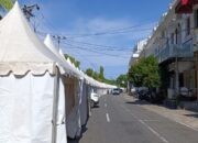 Padang Gelar Pasar Rakyat: Nasi Padang Ternama Meramaikan Kota Tua!