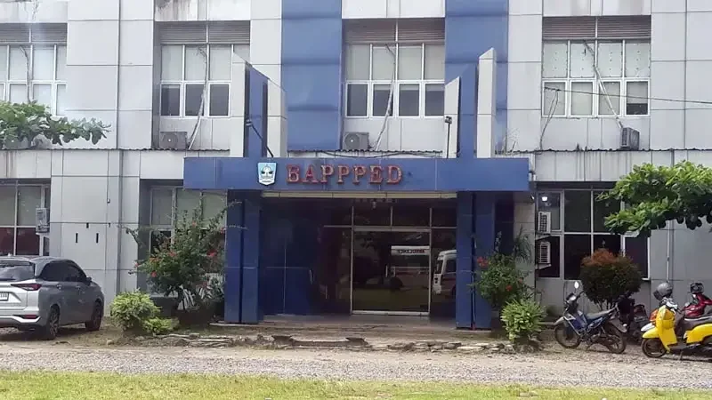 potret-kantor-legislatif-dan-eksekutif-yang-tak-terurus