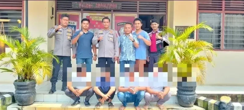 kedapatan-main-judol,-empat-pemuda-di-sitiung-diamankan-polisi