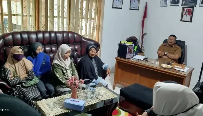 Oknum Jorong Diduga Robek Surat Hibah, Bupati Agam Langsung Perintahkan Investigasi