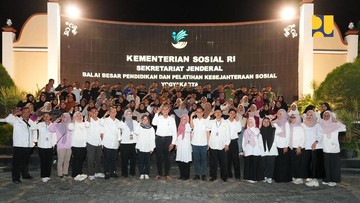 tinjau-sekolah-rakyat-di-yogyakarta,-menteri-pu-disambut-hangat