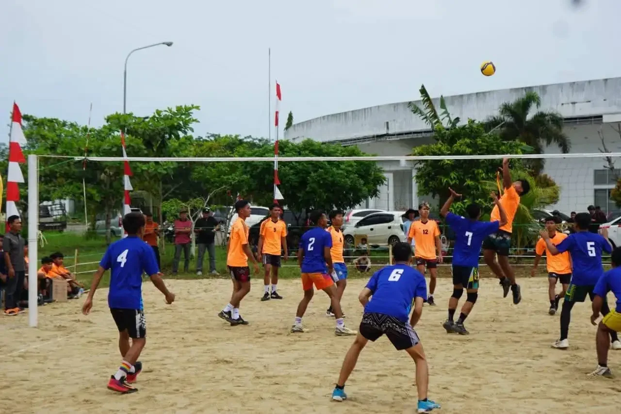 dharmasraya-meriahkan-hut-ri-dengan turnamen-bola-voli-antarkecamatan