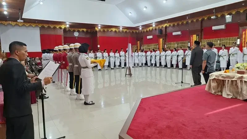 walikota-pariaman-kukuhkan-36-anggota-paskibra