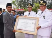 Pariaman Apresiasi Unit Pelayanan Publik Berkinerja Tinggi dengan Penghargaan Nasional