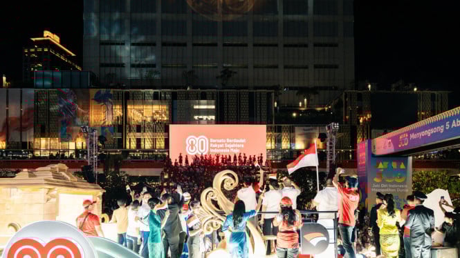 injourney-pesta-rakyat-semarak,-300.000-lebih-pengunjung-padati-sarinah-thamrin