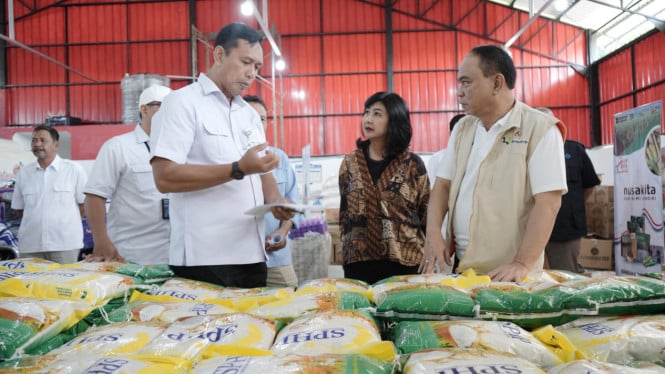 sinergi-bulog-dan-koperasi-merah-putih-dalam-menjaga-kedaulatan-pangan-hingga-ke-pelosok-negeri