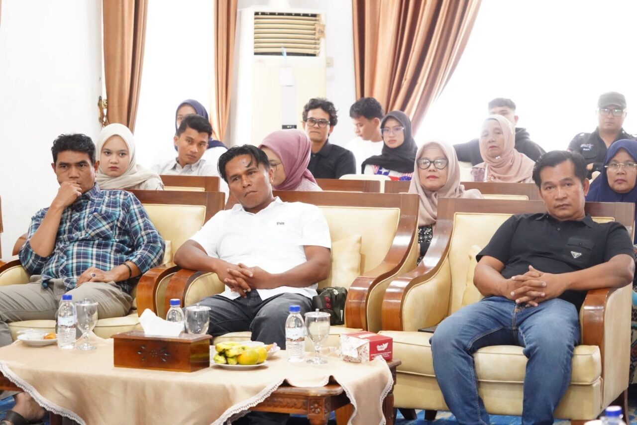 pemkab-tanah-datar-audiensi-dengan-pengusaha-restoran-dan-rumah-makan