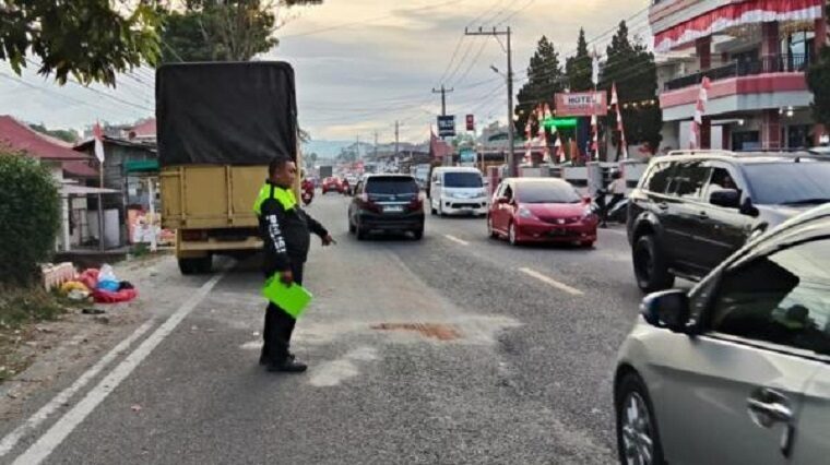 warga-palembayan-meninggal-terlindas-truk