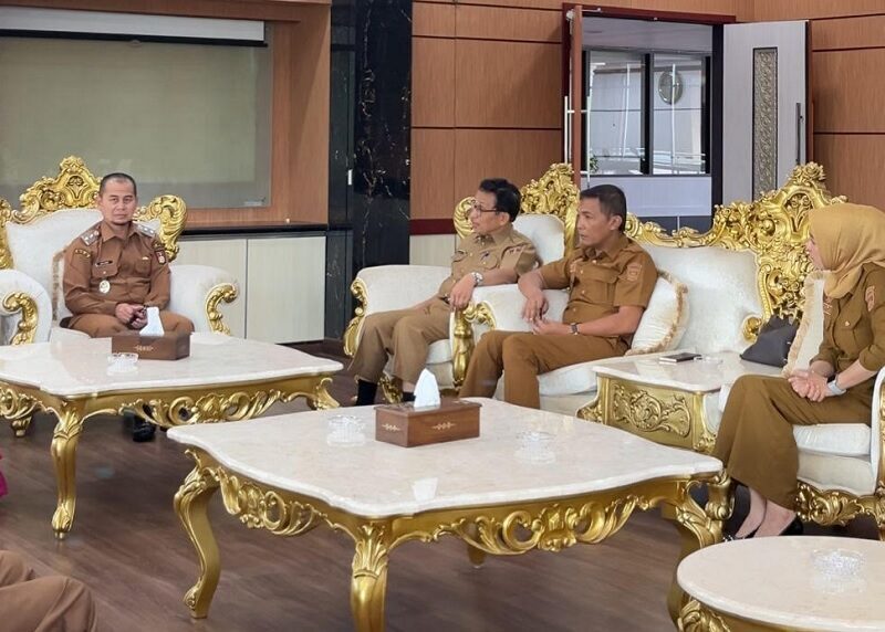 temui-wawako-bukittinggi,-q-pro-bersama-wali-band-akan-gelar-konser-amal-bela-palestina 