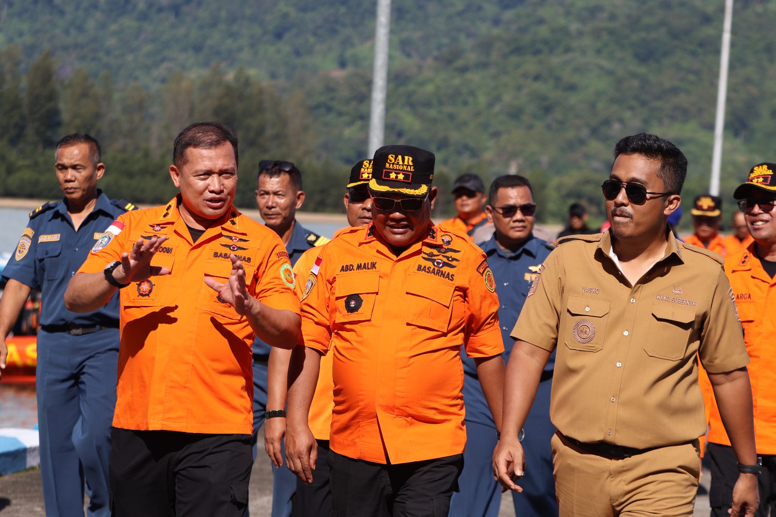 latgab-kesiapsiagaan-kecelakaan-kapal,-wagub-vasko-minta-helikopter-ke-basarnas