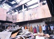 Kebakaran Hebat Landa Pasar Payakumbuh, Ratusan Toko Ludes, Kerugian Mencapai Miliaran