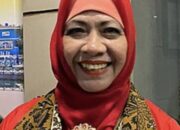 Guru Padang Panjang Terbitkan Buku Keminangkabauan, Lestarikan Budaya Minang