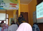 FKEP Unand Edukasi Ibu Balita dan Bumil tentang Gizi Seimbang