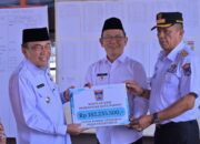 Pemko Padang Salurkan Bantuan Rp182 Juta untuk Korban Pasar Payakumbuh