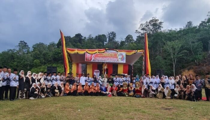 PGRI Sijunjung Gelar Pengukuhan, Penobatan, dan Porsenijar Sambut HUT PGRI