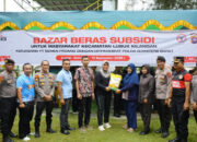 Semen Padang Gandeng Polda Sumbar Salurkan Beras Subsidi