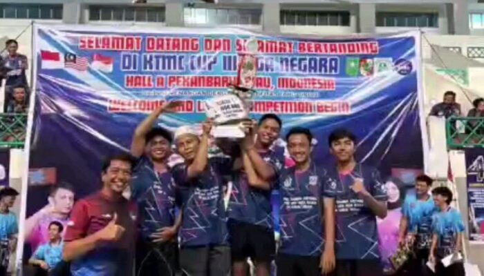 Dharmasraya Sabet Juara Tenis Meja Tiga Negara di Pekanbaru
