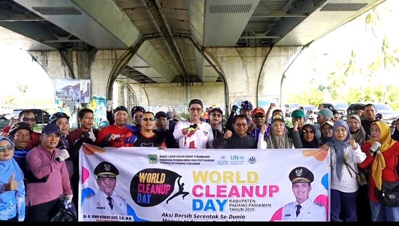 pemkab-padang-pariaman-gelar -aksi-bersih-bersih-sehubungan-wdc