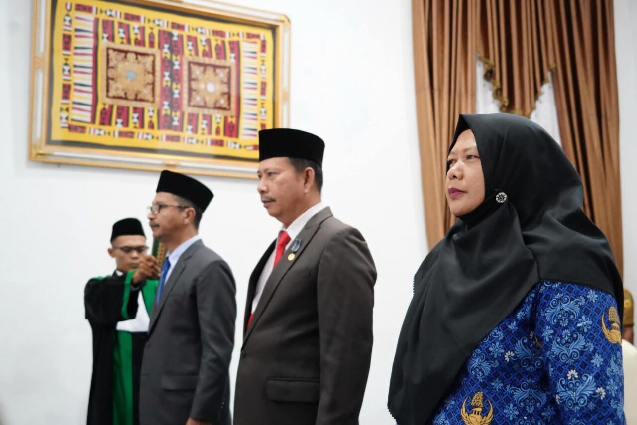 tiga-pejabat-pemkab-tanah-datar-kembali-dilantik