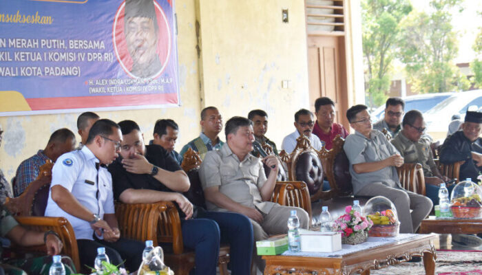 Alex Indra Lukman: Proyek Kampung Nelayan Merah Putih Harus Bawa Dampak Nyata bagi Nelayan Kota Padang