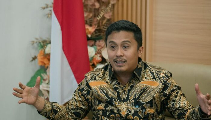 Vasko Ruseimy Salip Rano Karno, Pimpin Popularitas Wagub 2025