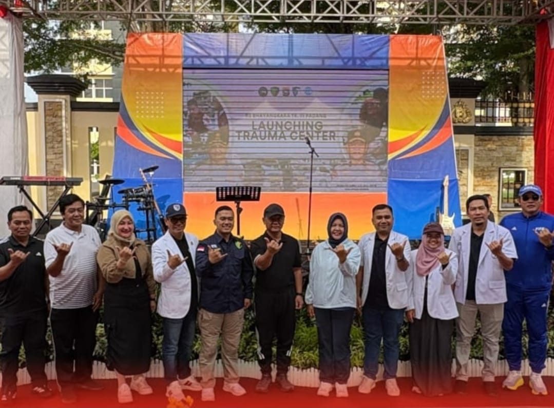 kapolda-sumbar-resmikan-trauma-center-rs-bhayangkara-padang,-fokus-layanan-cepat-korban-laka-lantas