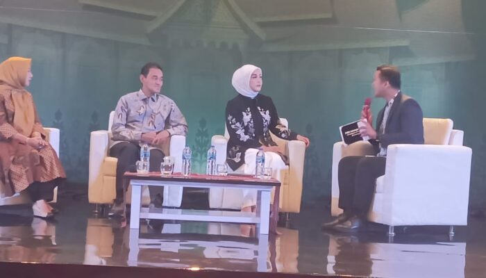 QRIS Mudahkan Transaksi, Dukungan BI Sumbar di SCF 2025.