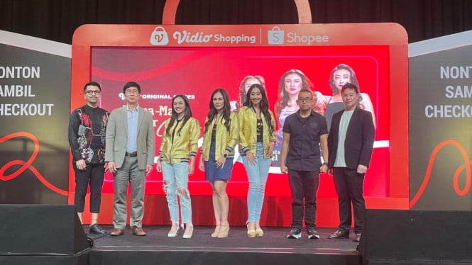 shopee-dan-vidio-kasih-layanan-belanja-sambil-nonton-dalam-satu-layar