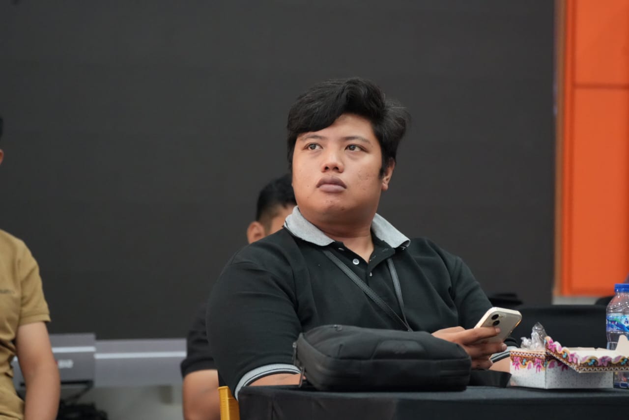 80-tahun-sumatera-barat:-antara-gemerlap-popularitas-dan-temaram-prestasi