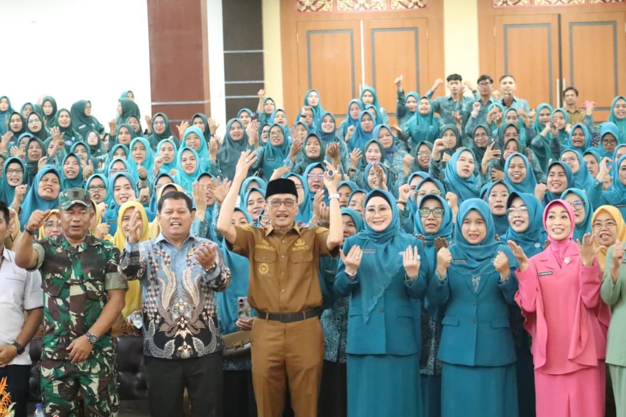 semangat-kebersamaan-warnai-jambore-pkk-ke-53-di-pesisir-selatan