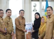 Walikota Solok Lepas Alifya Aini Fauziah Ikuti Program Antarnegara