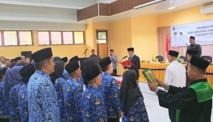 Mutasi Perdana di Pemko Sawahlunto, 70 Pejabat Dilantik Walikota Riyanda