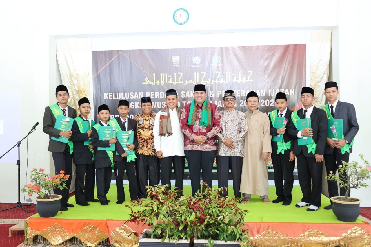 ponpes-al-mughny-lahirkan-delapan-lulusan-tingkat-wustho-ta-2024/2025