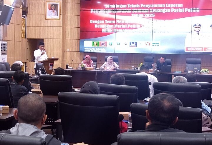 tahun-ini,-pemko-padang-anggarkan-dana-parpol-rp1,98-miliar