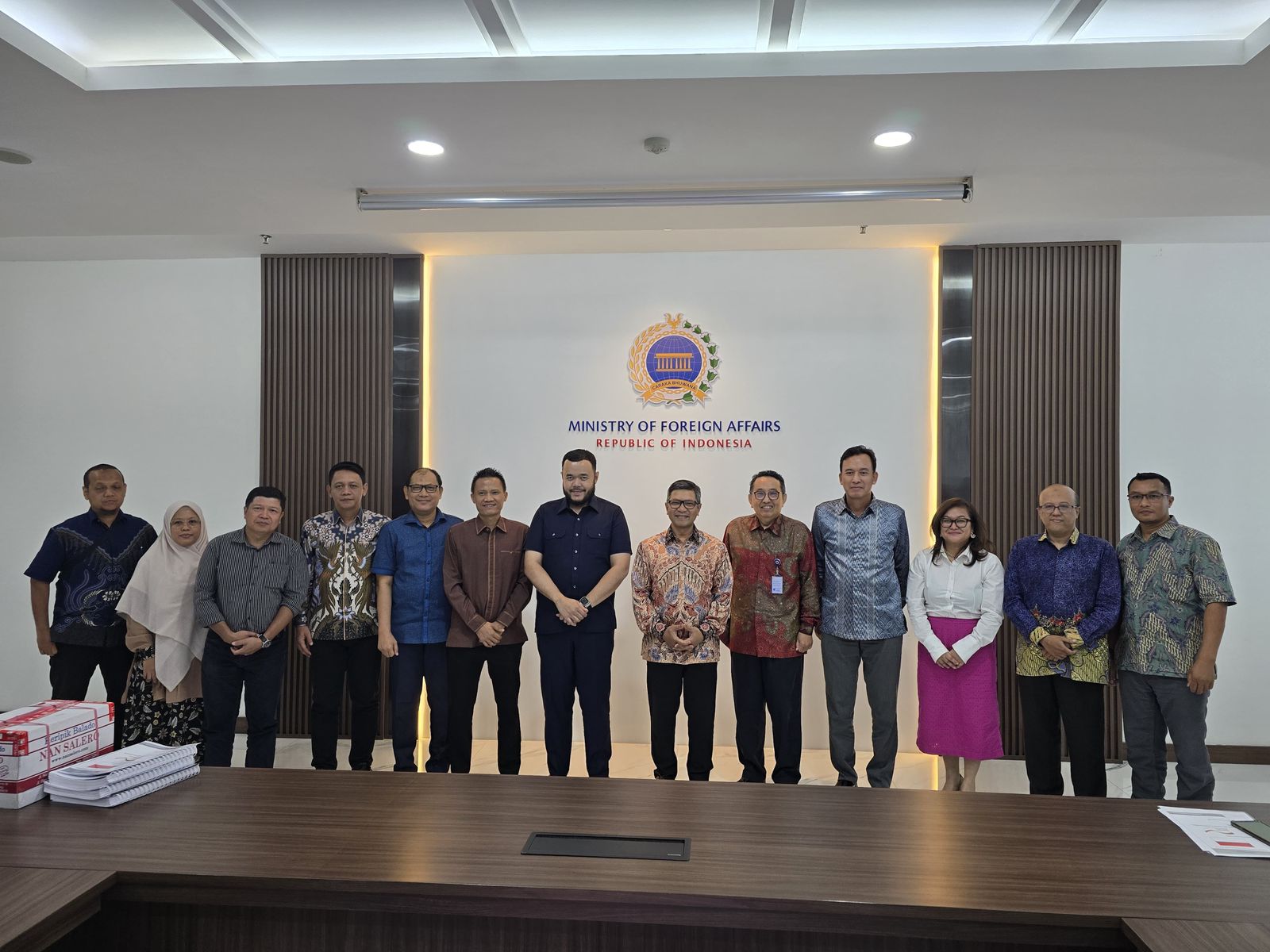 peluang-kerjasama-luar-negeri,-wako-fadly-amran-temui-sekjen-kemenlu-ri