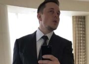 Gaji Elon Musk Minta Dipulihkan