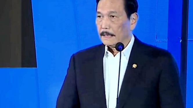 siap-direstrukturisasi,-luhut-tegaskan-tak-ada-yang-minta-apbn-untuk-utang-kereta-cepat