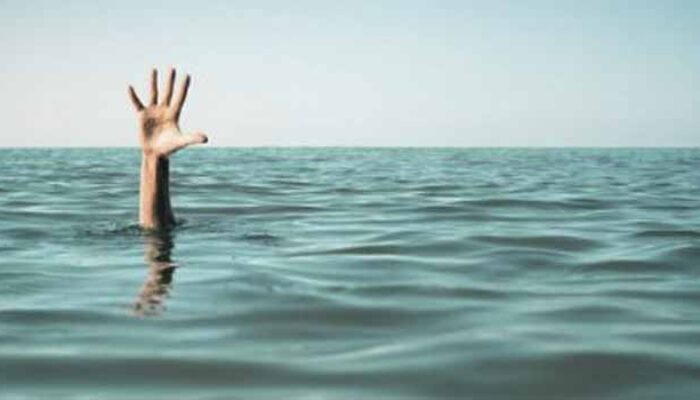 Pelajar Terseret Arus Pantai Padang, Tim SAR Bergerak