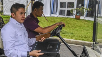 teddy-pastikan-bansos-ke-35,4-juta-keluarga-cair-senin-besok