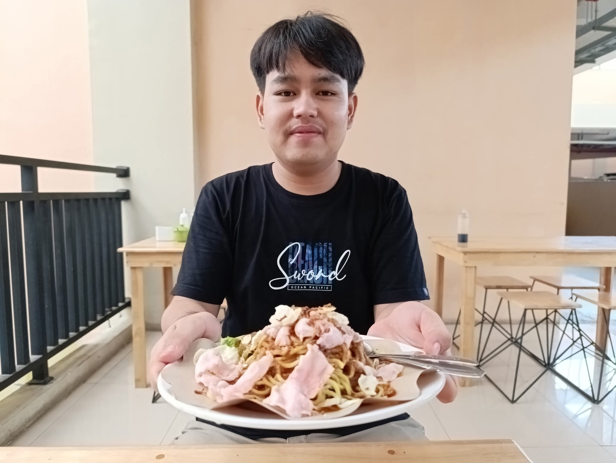 bofet-garuda-‘legend’-sejak-1990,-kembali-hadir-di-pasar-raya-fase-vii