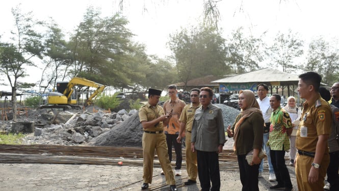 tak-hanya-bangun-infrastruktur,-knmp-ditegaskan-dorong-daya-saing-nelayan-lokal