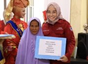 Payakumbuh: LKKS dan Indo Jalito Salurkan Bantuan Sembako