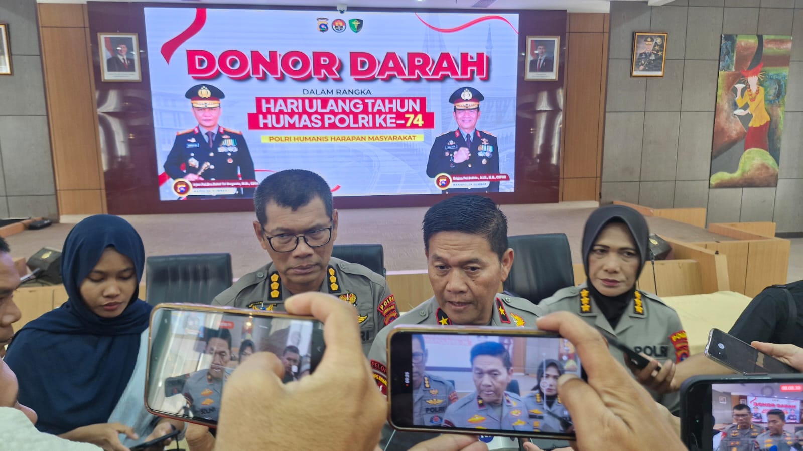 peringati-hari-humas-polri-ke-74,-polda-sumbar-gelar-donor-darah