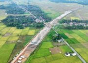 SIG Sokong Pembangunan Tol Serang-Panimbang dengan Semen